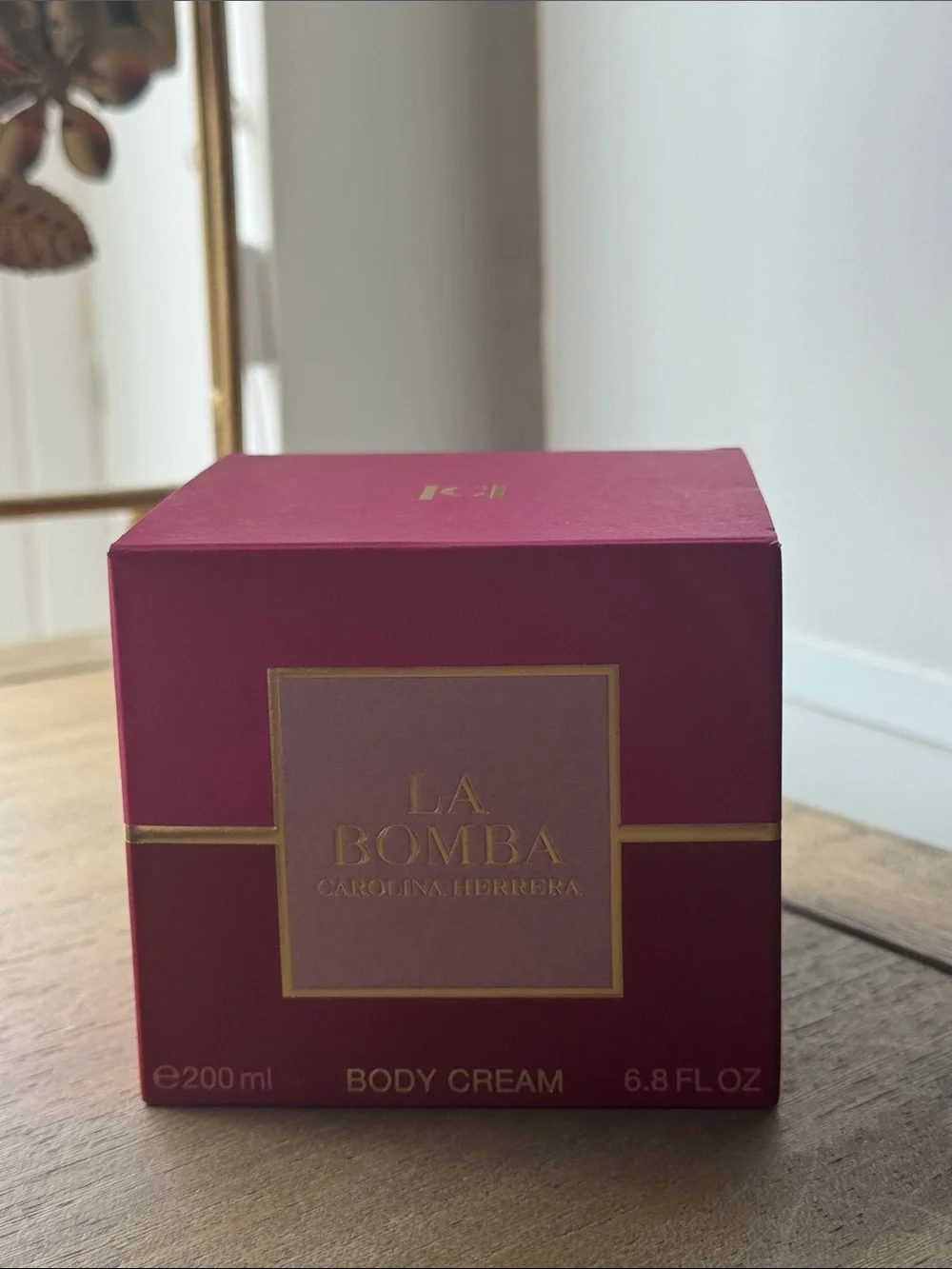 Carolina Herrera La Bomba Body Cream – 200 mL / 6.8 fl oz